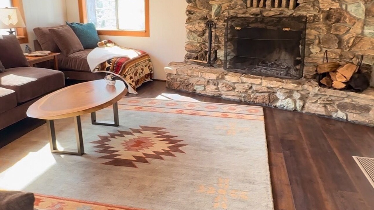 Photo of Livingroom in Oakhurst