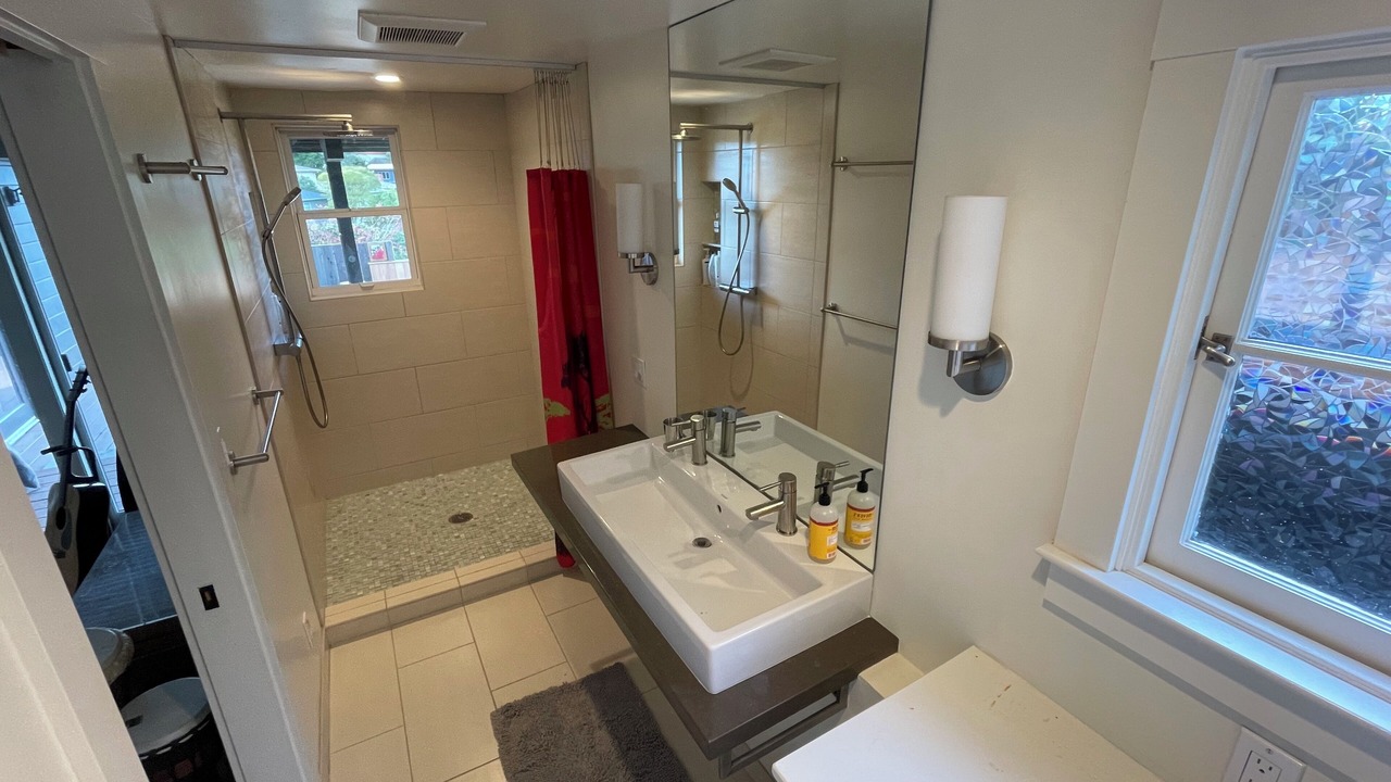 Photo of Bathroom in Berkeley Hills