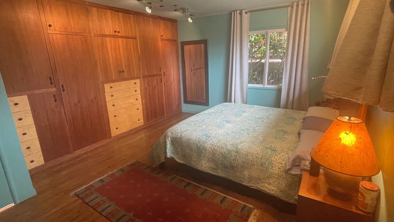 Photo of Bedroom in Berkeley Hills