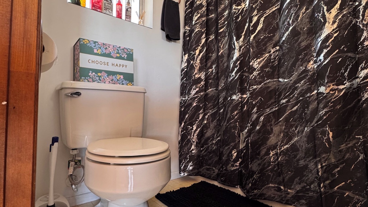 Photo of Bathroom in Weldon