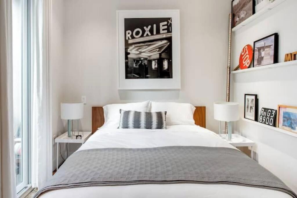 Photo of Bedroom in Hayes Valley