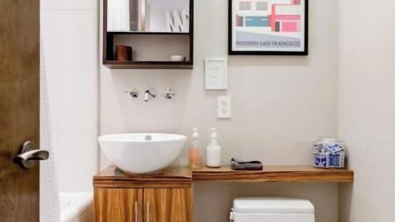 Photo of Bathroom in Hayes Valley