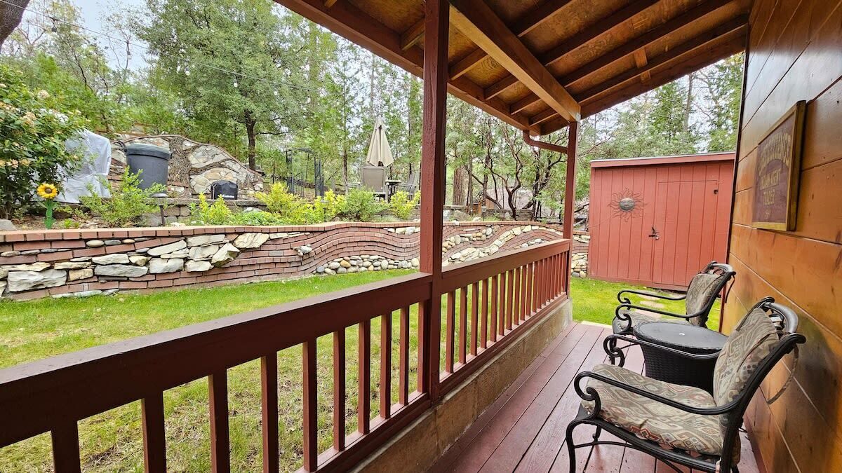 Photo of Patio Balcony in Bass Lake