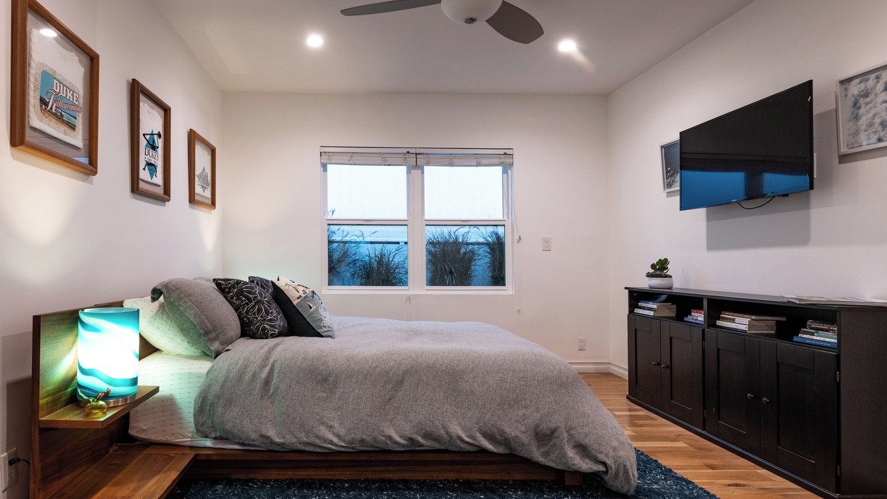 Photo of Bedroom in Redondo Beach