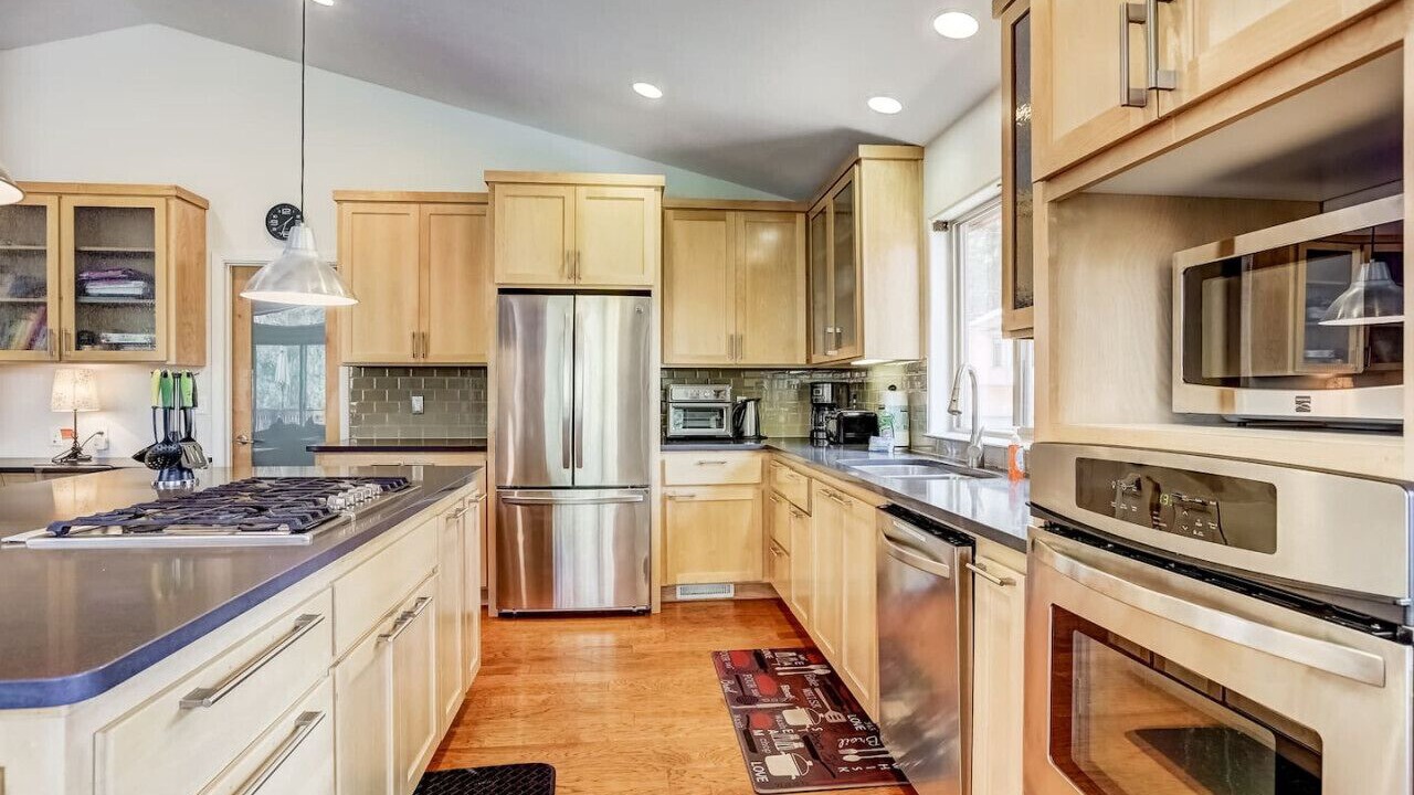 Photo of Kitchen in Black Bart