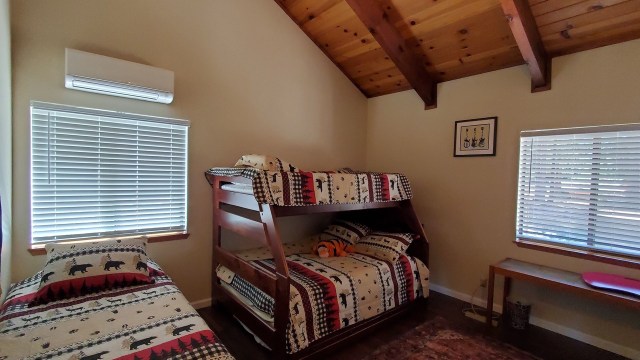 Photo of Bedroom in Twain Harte