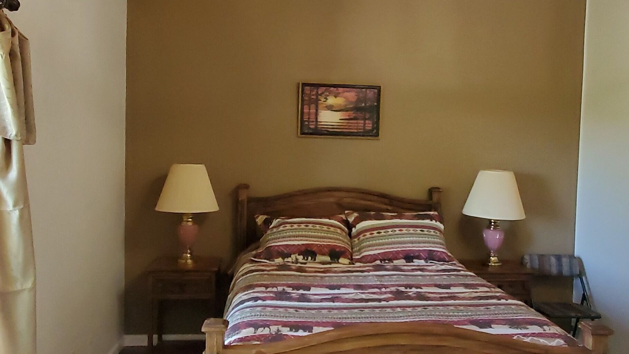 Photo of Bedroom in Twain Harte