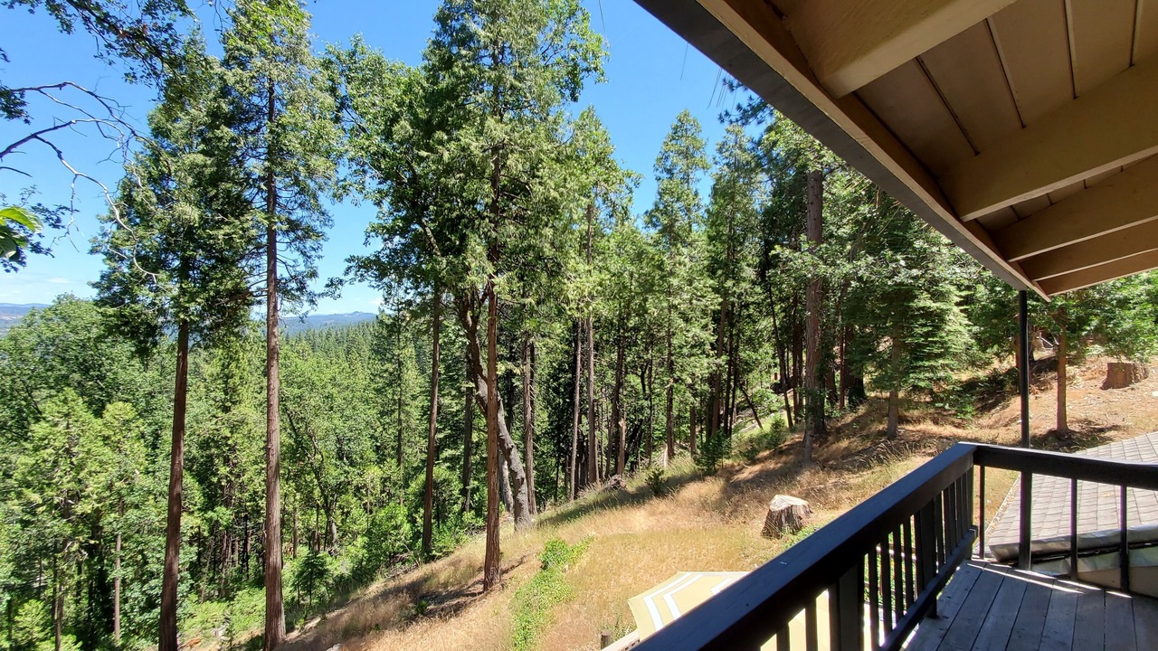 Photo of Patio Balcony in Twain Harte