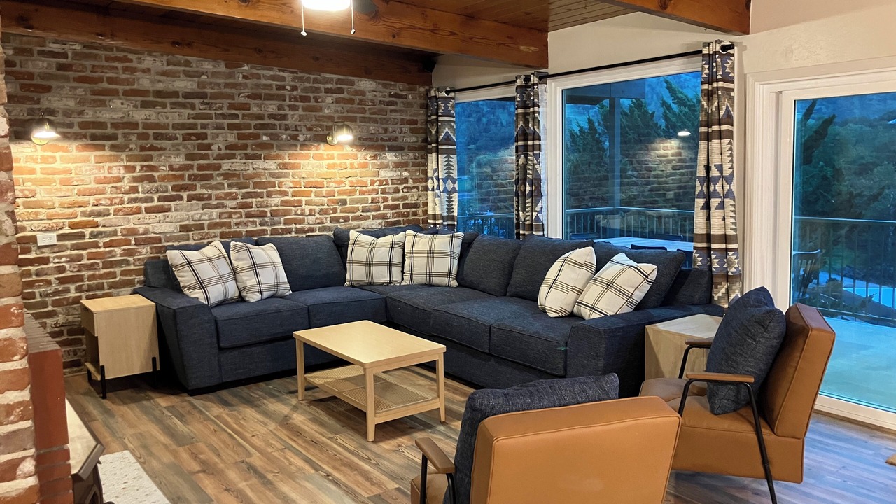 Photo of Livingroom in Three Rivers