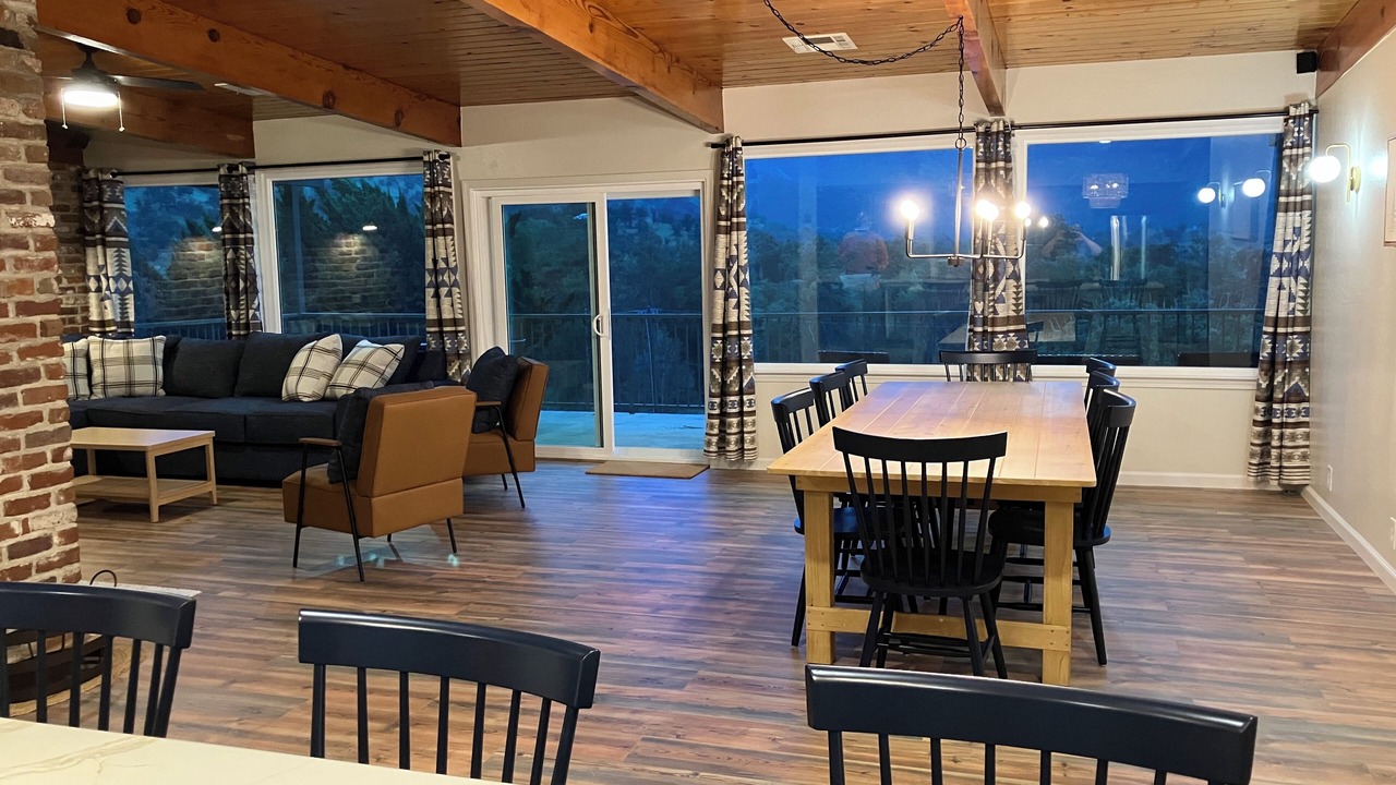 Photo of Livingroom in Three Rivers