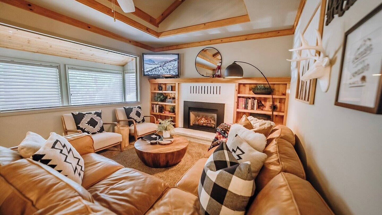 Photo of Livingroom in Tahoe Village