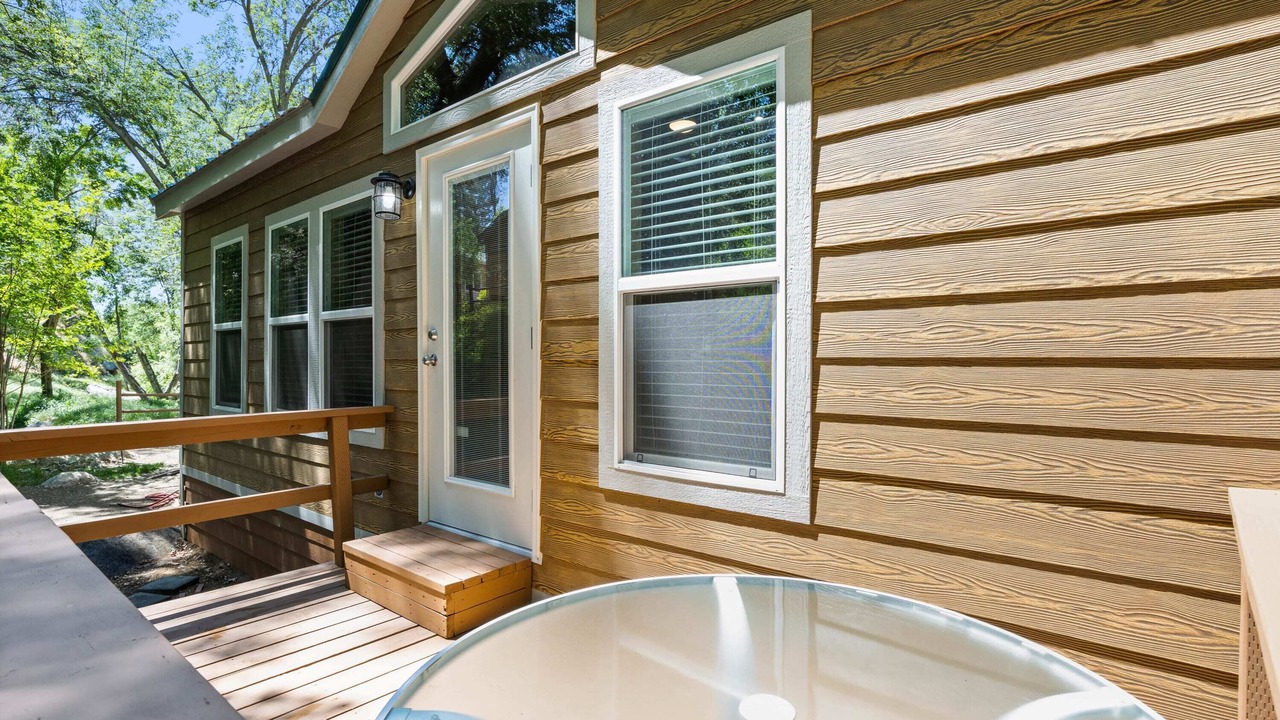 Photo of Patio Balcony in Kernville