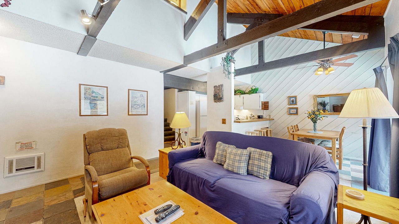 Photo of Livingroom in Majestic Pines