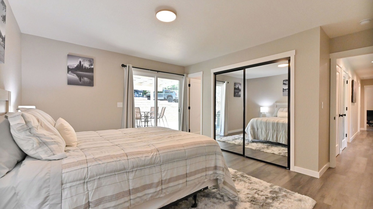 Photo of Bedroom in Altaville