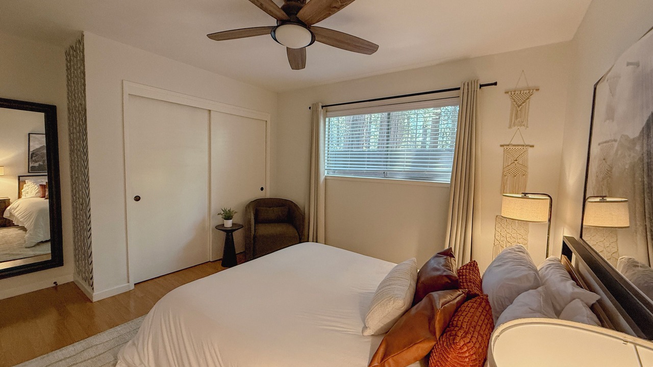 Photo of Bedroom in Pollock Pines