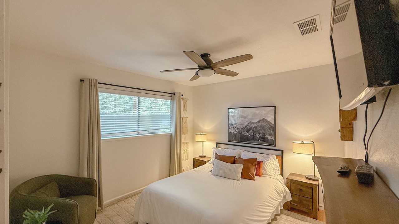 Photo of Bedroom in Pollock Pines