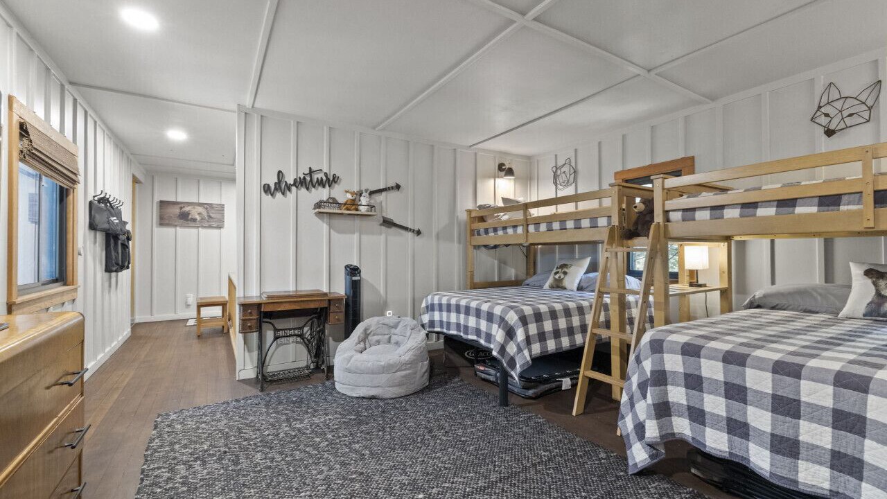 Photo of Bedroom in Long Barn