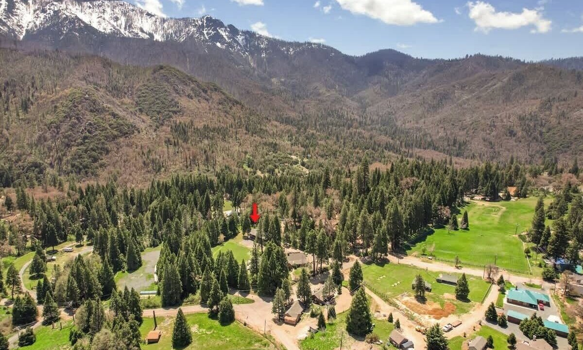 Photo of Outdoor in Springville