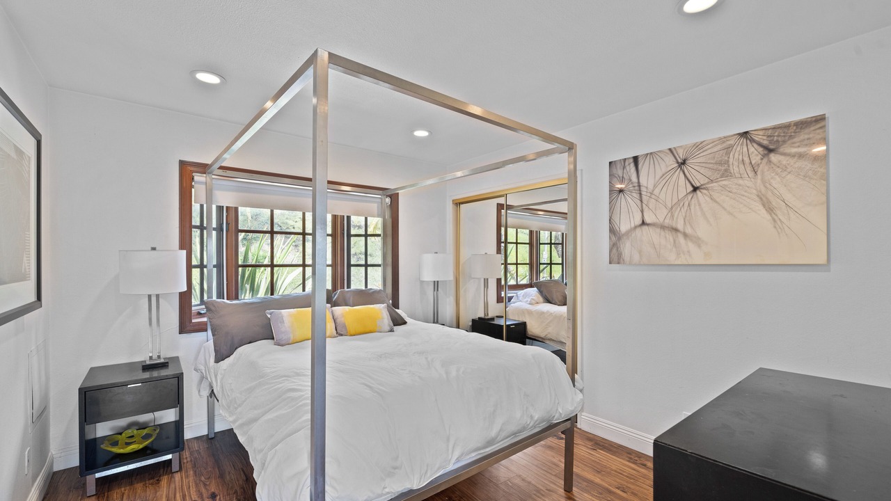 Photo of Bedroom in Mystic Hills
