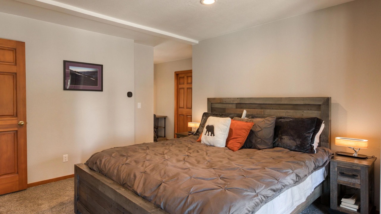 Photo of Bedroom in Incline Village