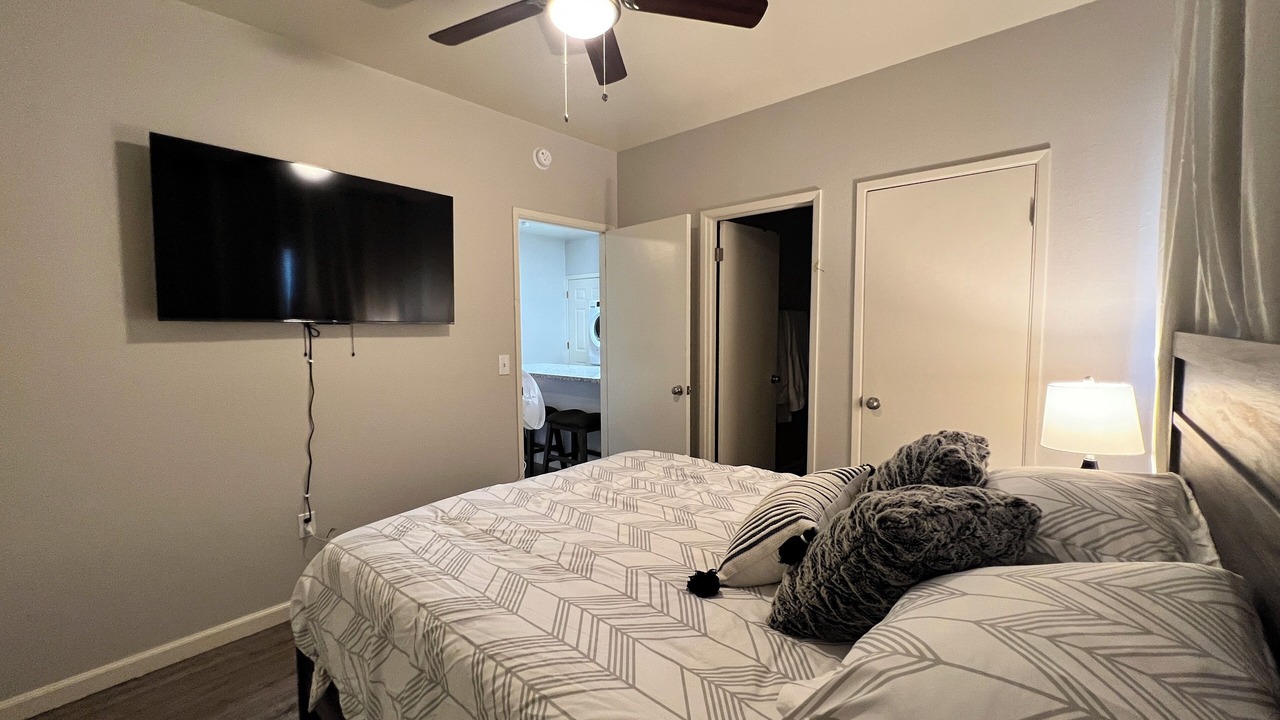 Photo of Bedroom in Hanford