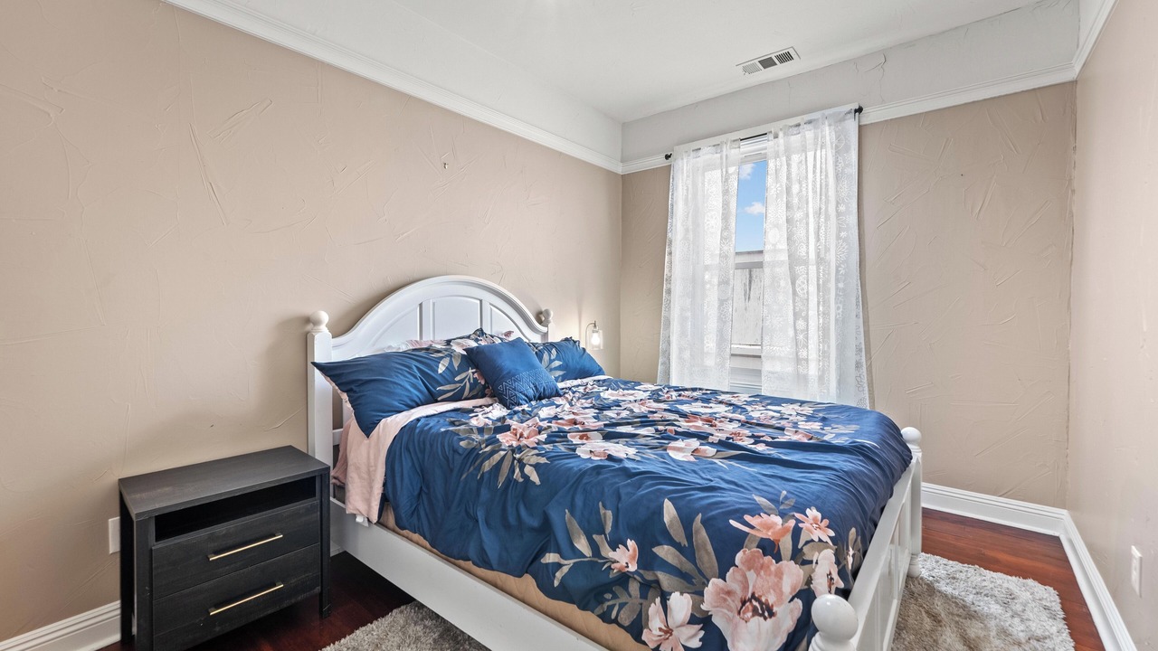 Photo of Bedroom in Lodi