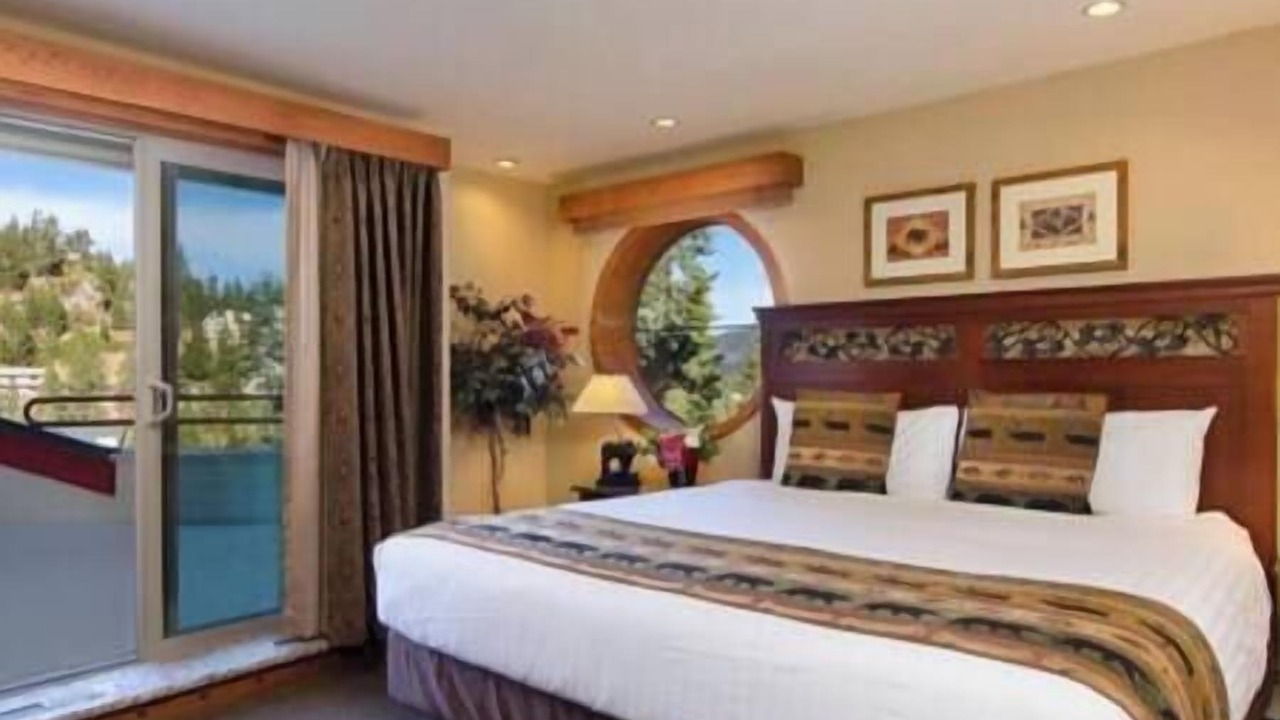 Photo of Bedroom in Tahoe Village