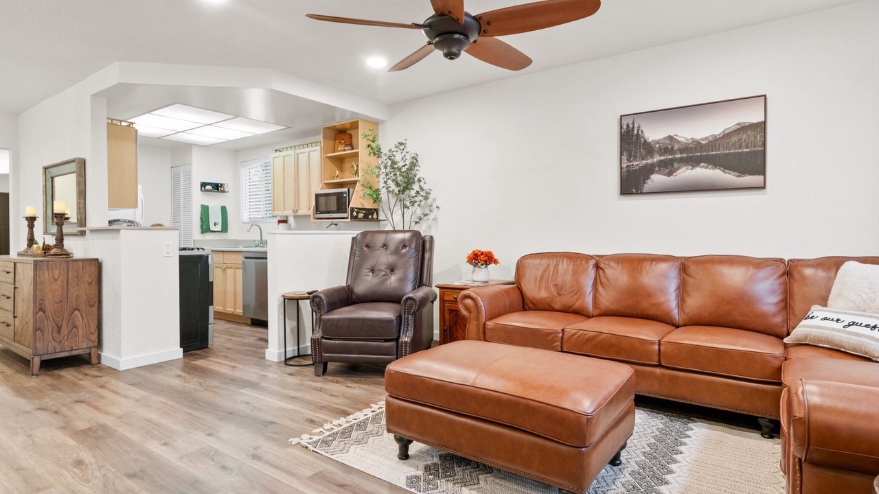 Photo of Livingroom in Big Bear Lake