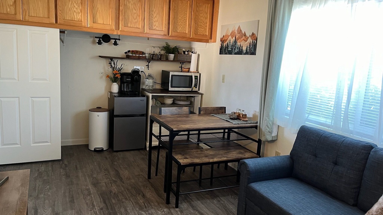 Photo of Livingroom in Exeter