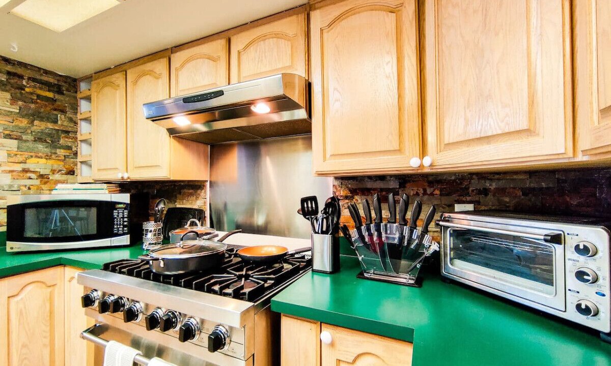 Photo of Kitchen in West University