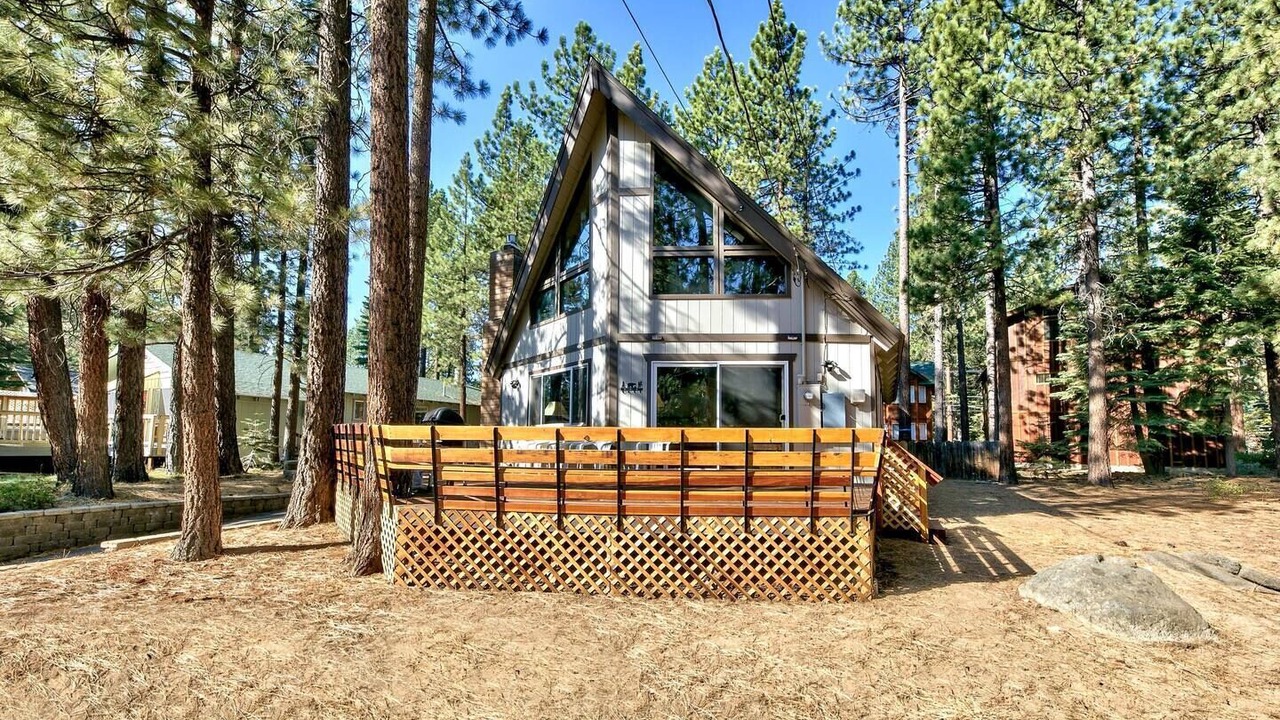 Photo of Outdoor in Pioneer Trail