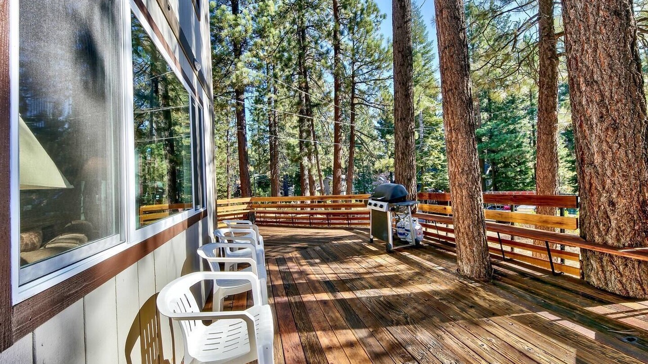Photo of Patio Balcony in Pioneer Trail