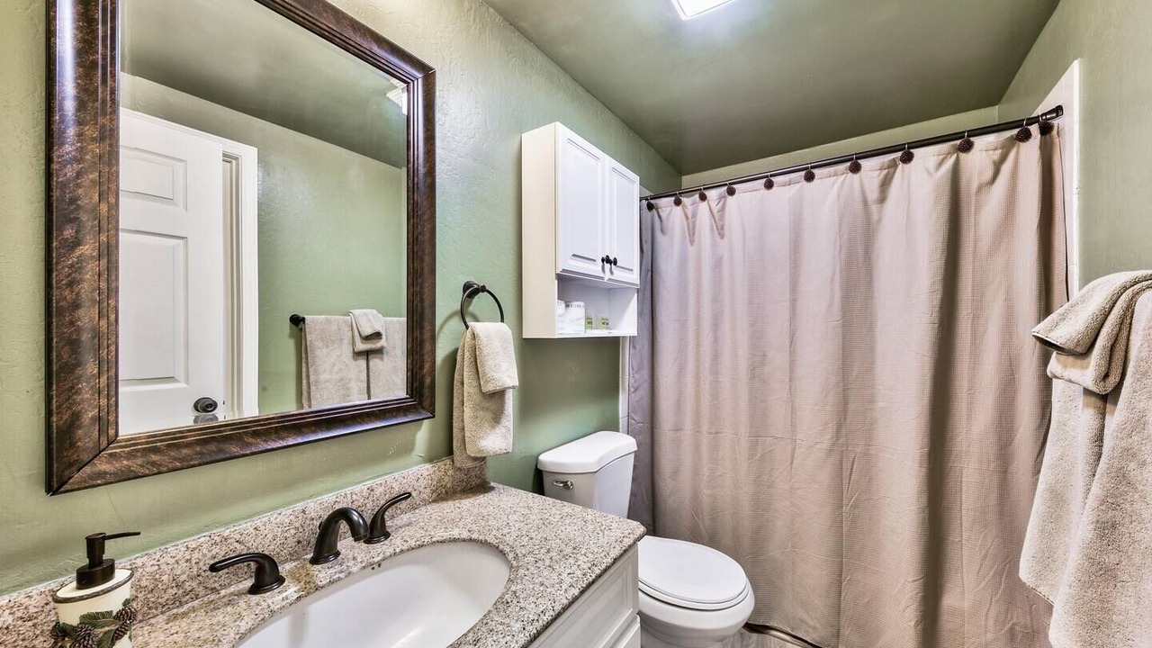 Photo of Bathroom in Pioneer Trail