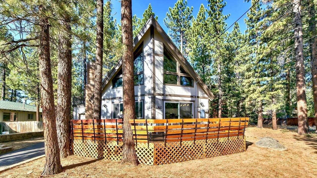 Photo of Patio Balcony in Pioneer Trail