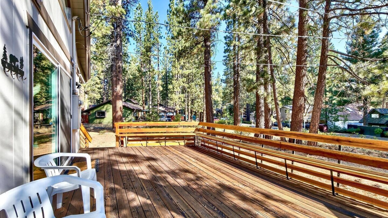Photo of Patio Balcony in Pioneer Trail