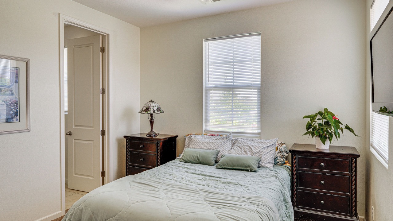 Photo of Bedroom in Bakersfield