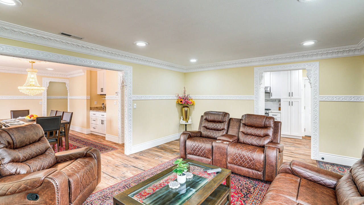 Photo of Livingroom in Del Rey Oaks