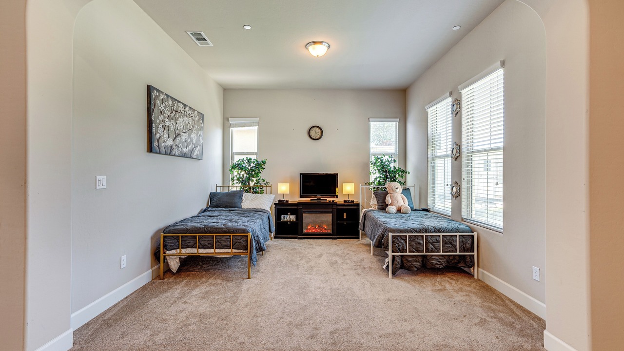 Photo of Bedroom in Greenacres