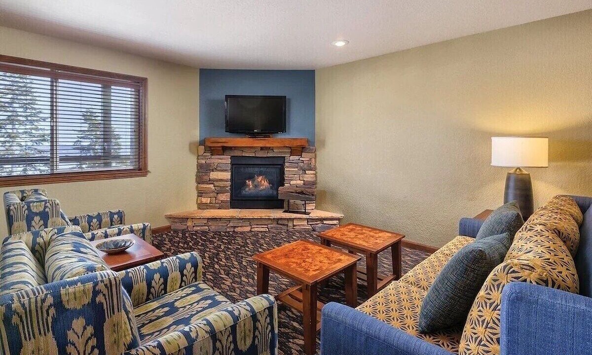 Photo of Livingroom in Tahoe Village