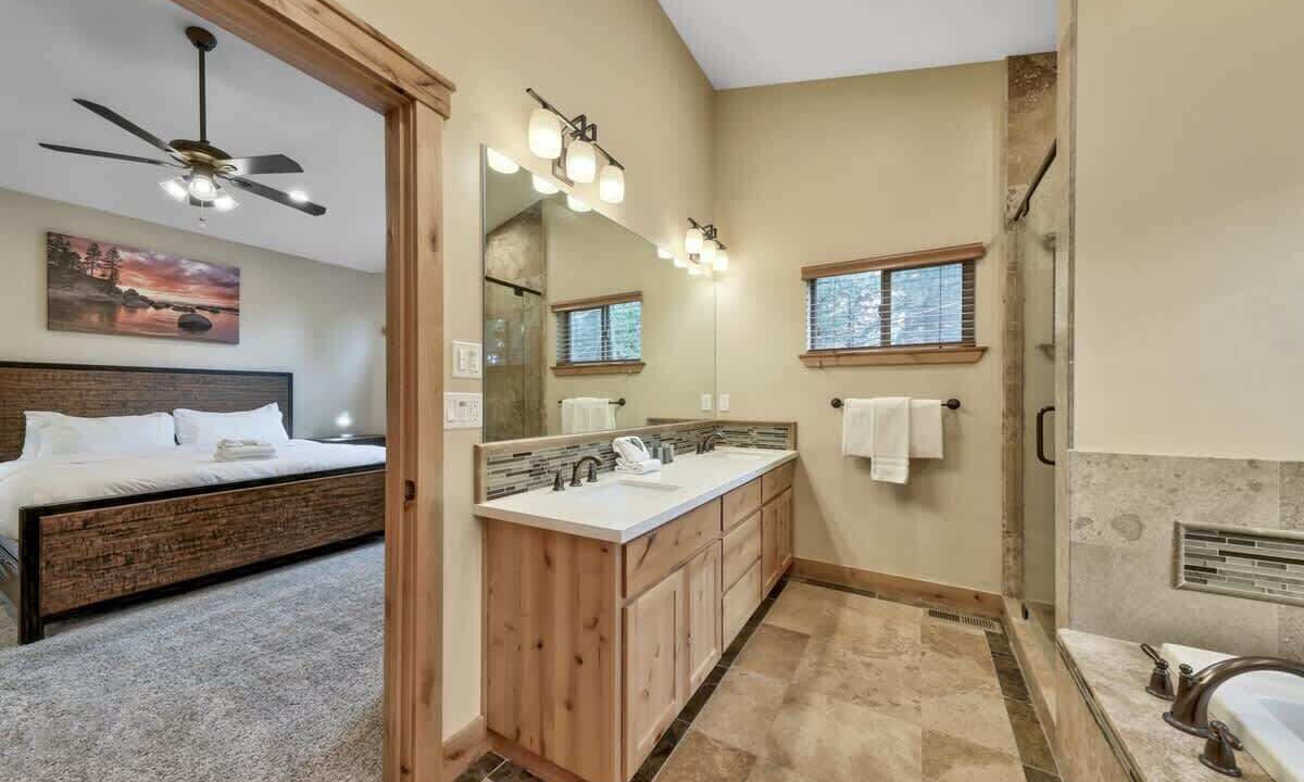 Photo of Bathroom in Pioneer Trail