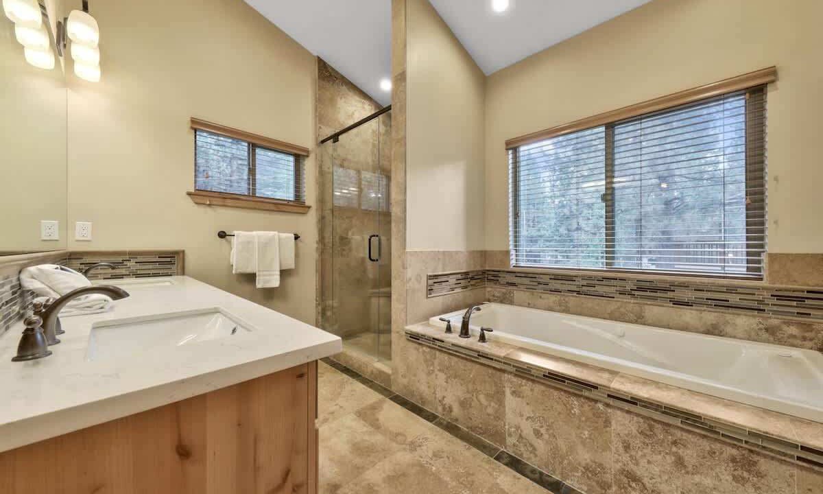 Photo of Bathroom in Pioneer Trail