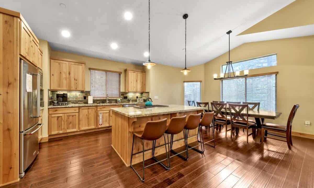 Photo of Kitchen in Pioneer Trail