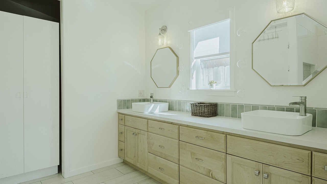 Photo of Bathroom in Templeton