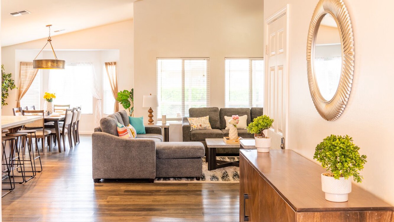Photo of Livingroom in Pumpkin Center