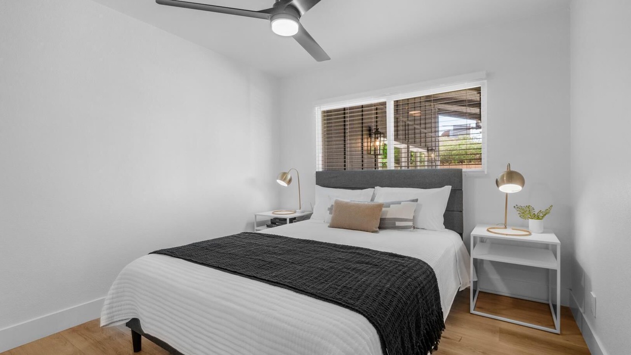 Photo of Bedroom in Raisin