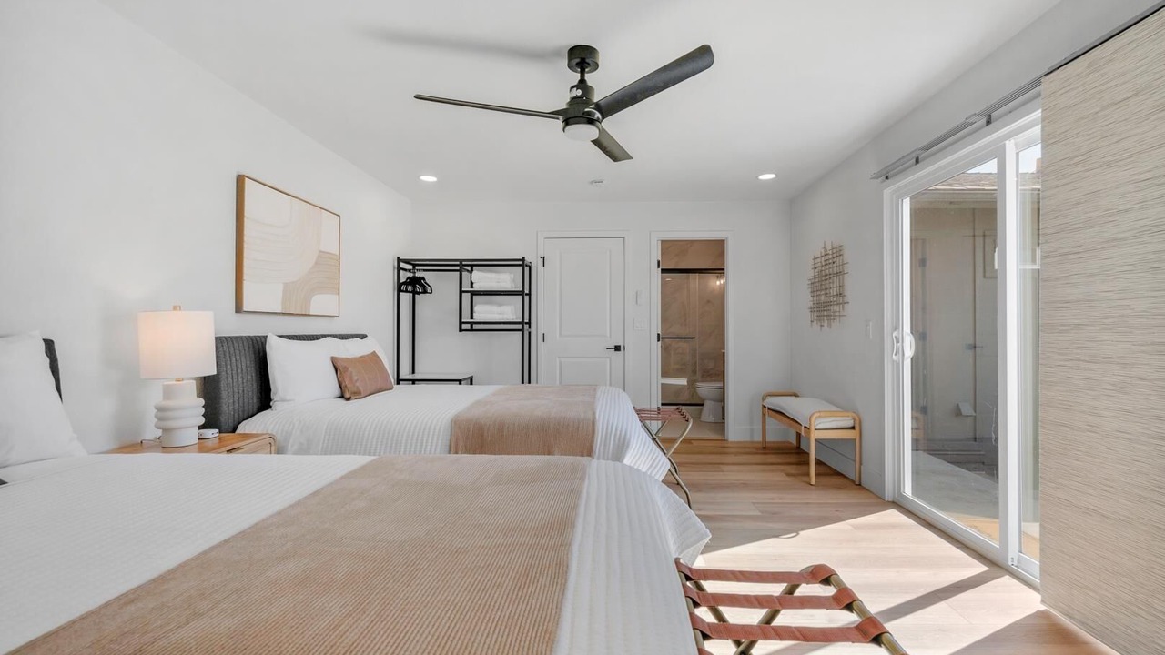 Photo of Bedroom in Raisin