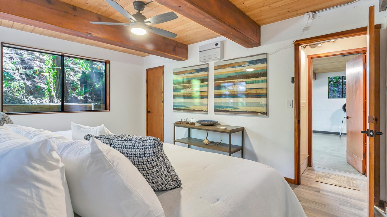 Photo of Bedroom in Los Gatos