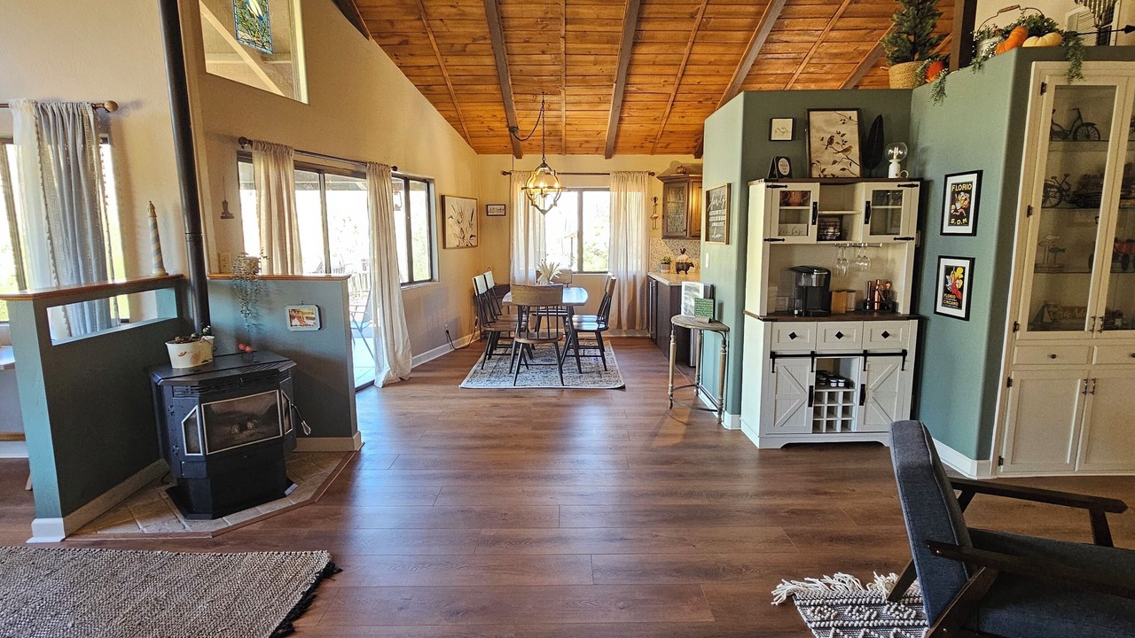 Photo of Others in Kernville