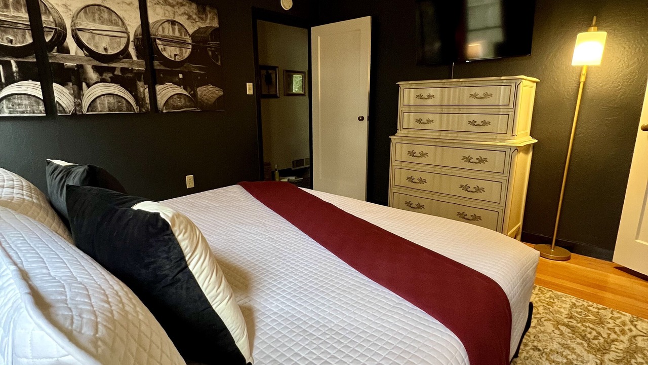 Photo of Bedroom in Nevada City