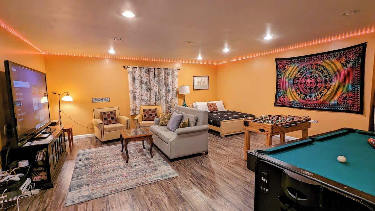 Photo of Livingroom in Yosemite Forks